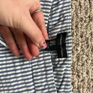 White/blue stripped pants